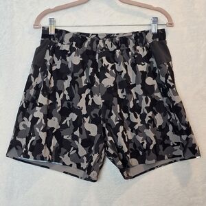 Lululemon Surge Shorts Black Gray Rabbit Camo Lined Athletic Running Training L